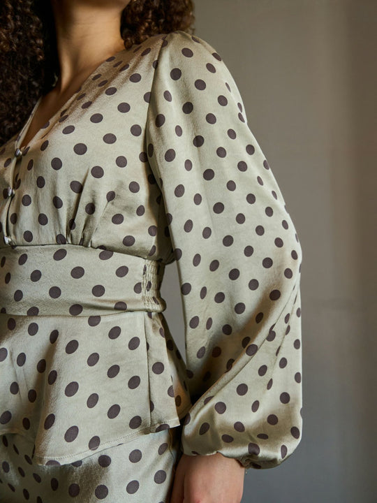 Pre-order uge 19. Neo Noir Jellima Dotted Blouse Pistachio