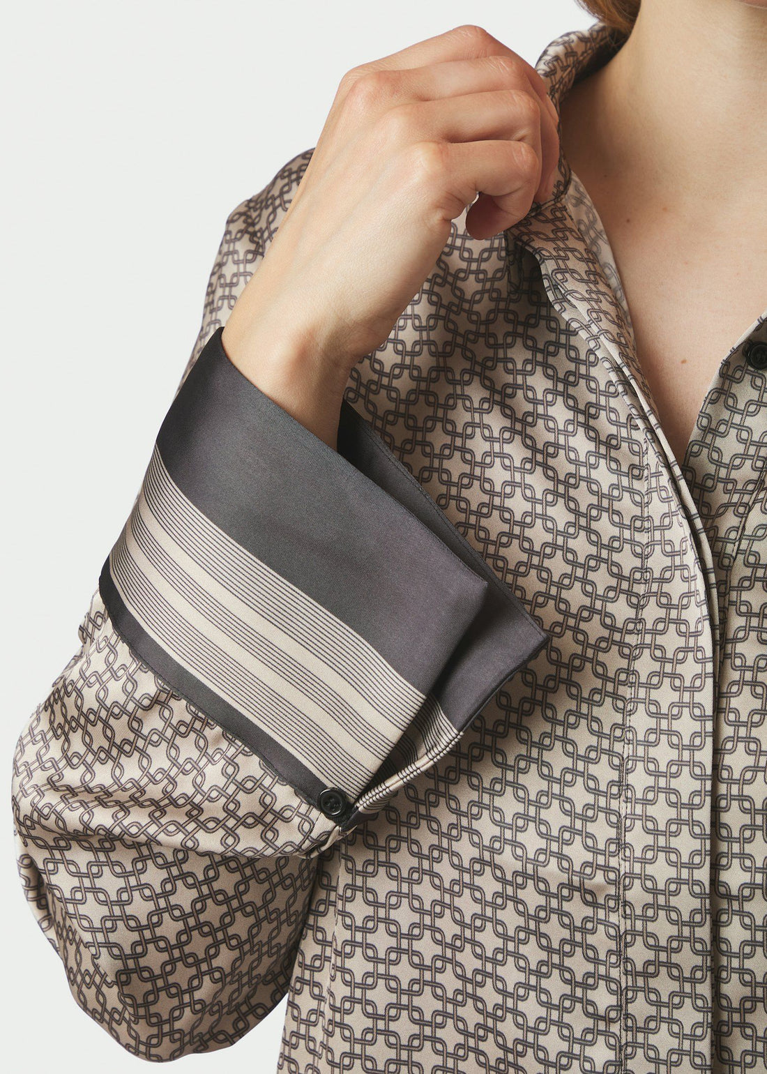 Neo Noir Mistan Pattern Shirt Beige