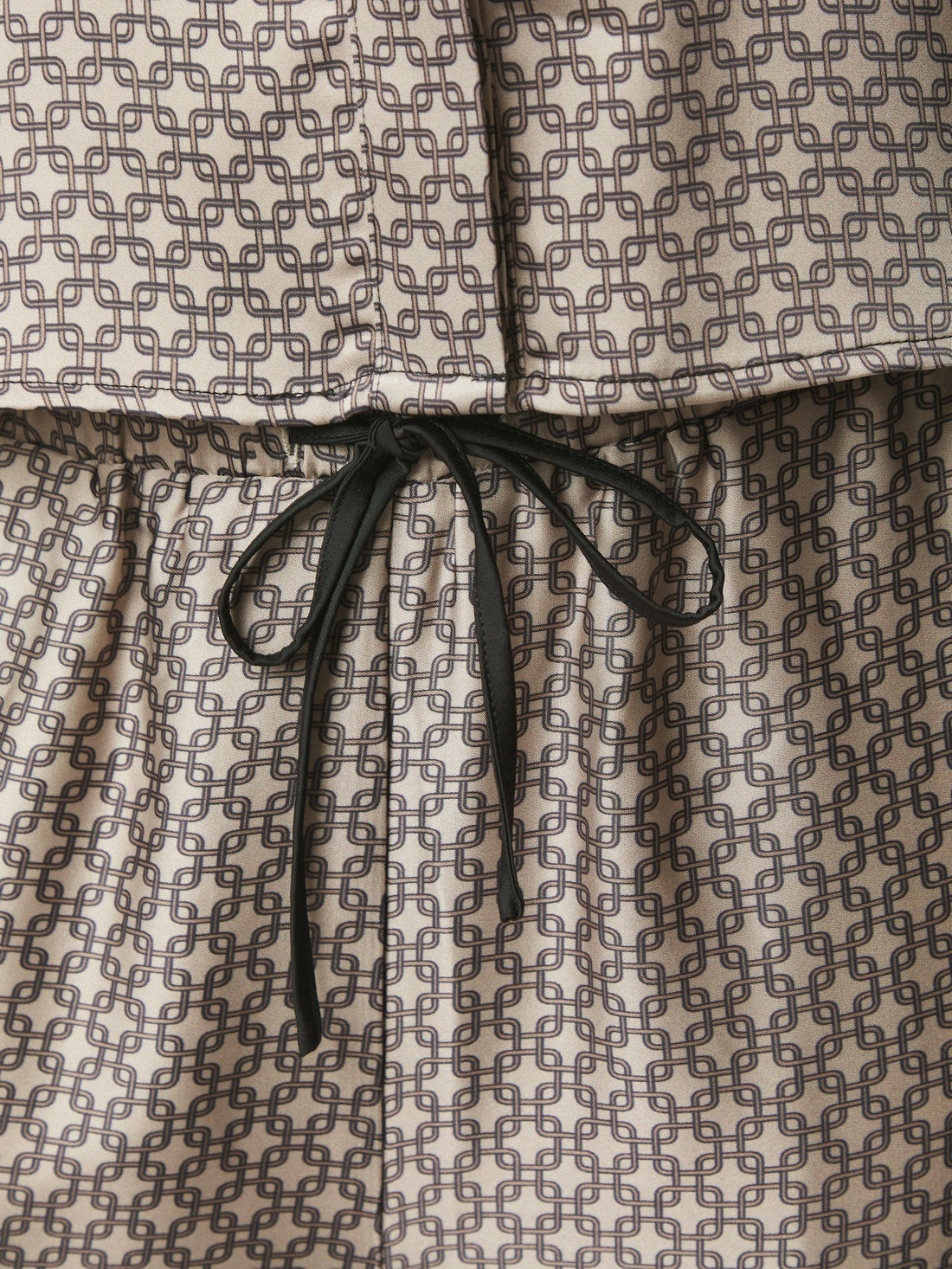 Neo Noir Sora Pattern Pants Beige