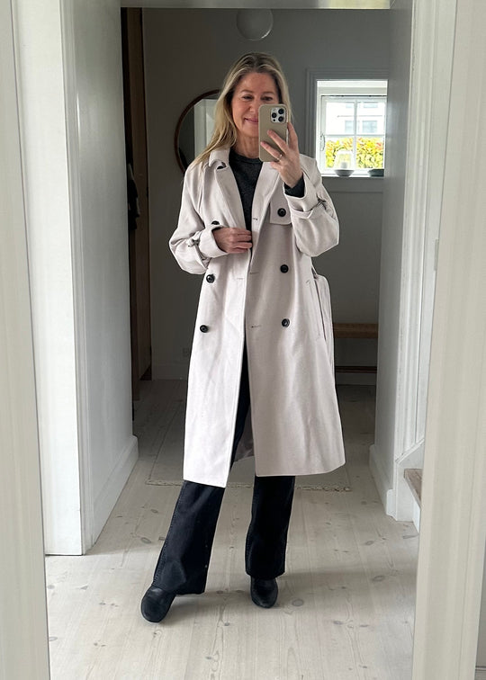 Silver cloud trench coat deals