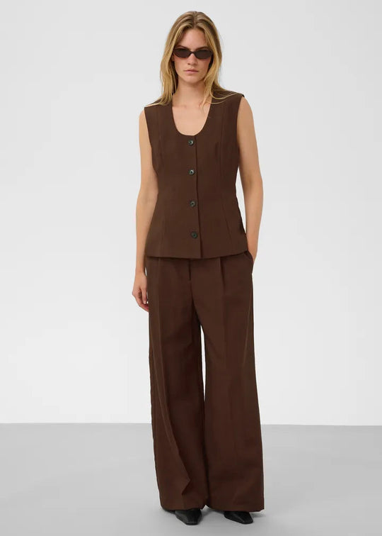 Soaked SLSemiki Waistcoat Brown Stone