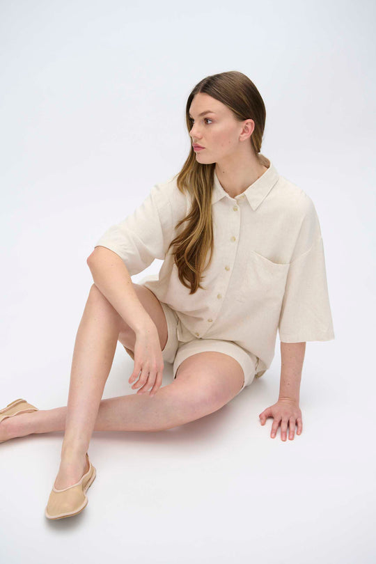 Moves Elise SS shirt Castle Wall