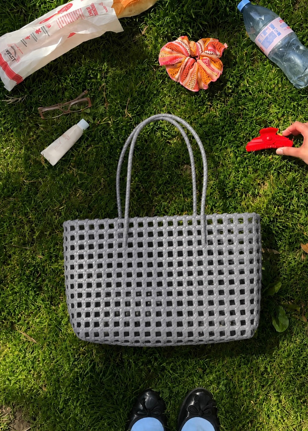 Sui Ava Kaya Woven Tote Big Grey
