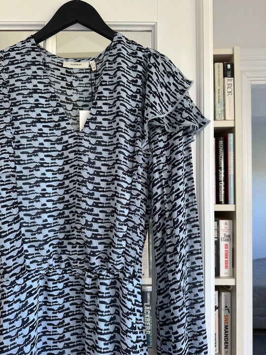 Inwear CessieIW V-neck Dress Blue Diffused Wall