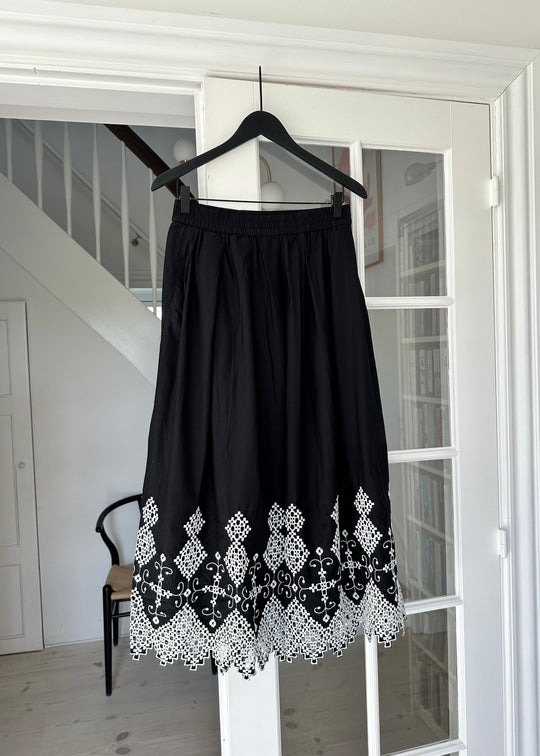 Esmé Studios ESNovelle Skirt GOTS black