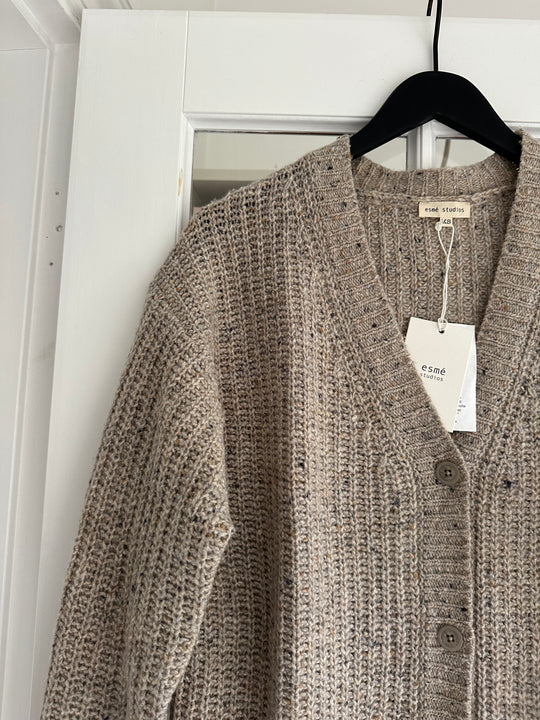 Esmé Studios Esloge Long Cardigan Strickschnur – EDIE