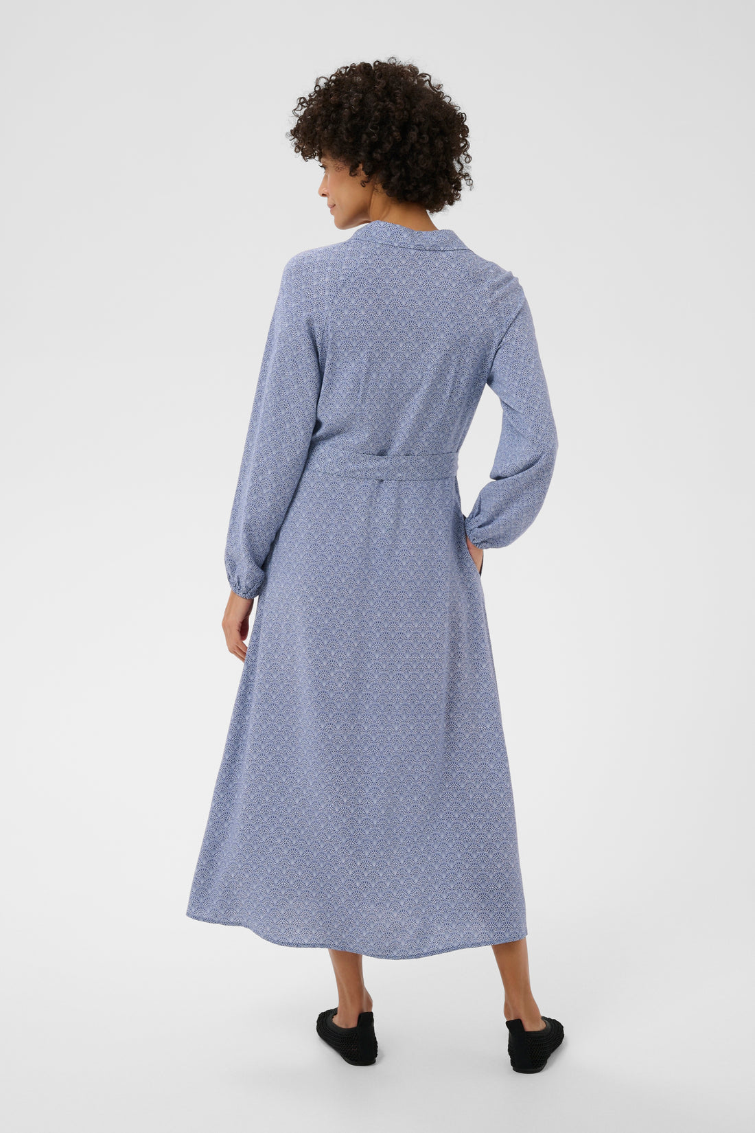 Part Two ArlindaPW Dress Blue Wallpaper Print