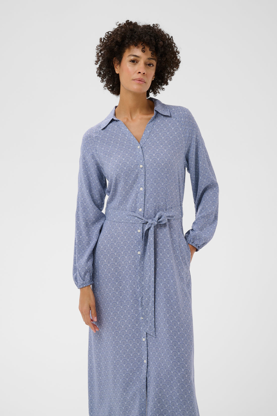 Part Two ArlindaPW Dress Blue Wallpaper Print