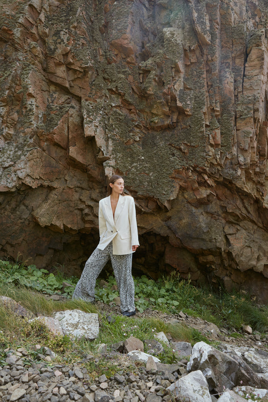 Blöt i lyx Ragna Blazer Pearlled elfenben