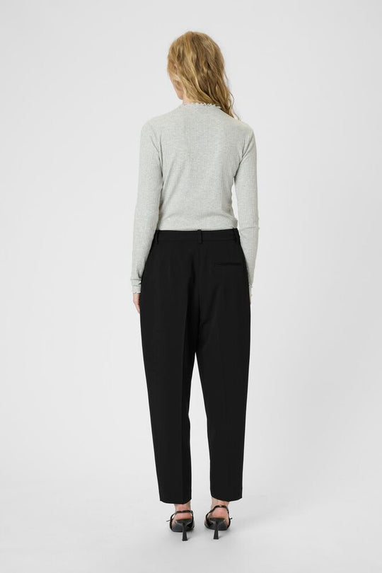 Karen by Simonsen KBRo Solid Milano Pants Carrot Meteorite (black)