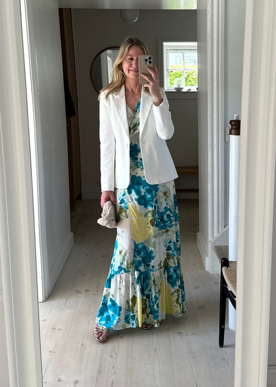 Blöt i lyx Karven Tryckt klänning SS Sandshell Graphic Flower