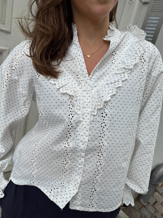 Neo Noir Degas Embroidery Blouse off-white