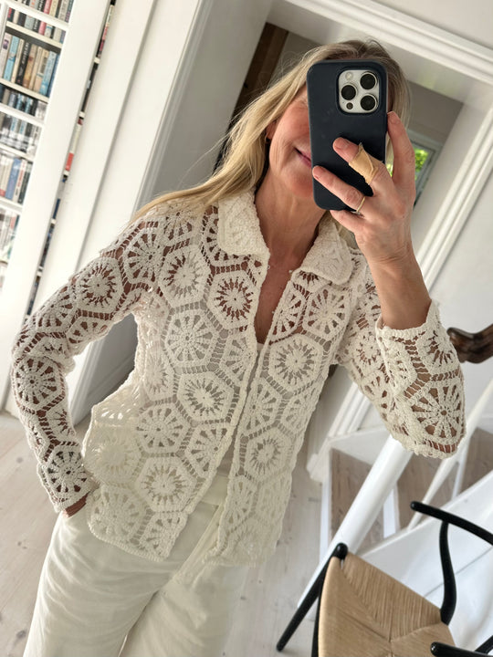 Urban Pioneers Olena LS blouse white