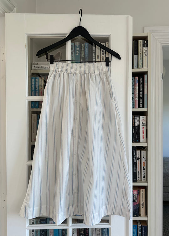 Basic Apparel Marina skirt white stripes