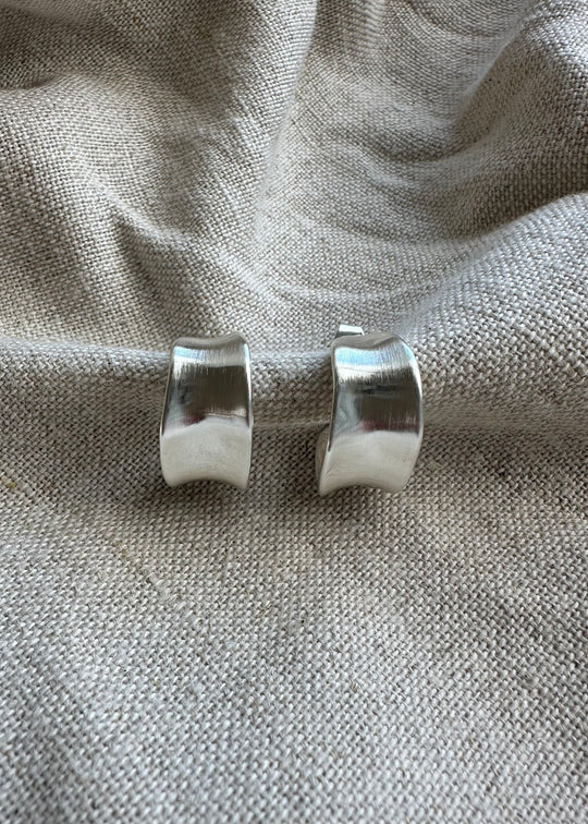Plissé Copenhagen Erla hoops silver