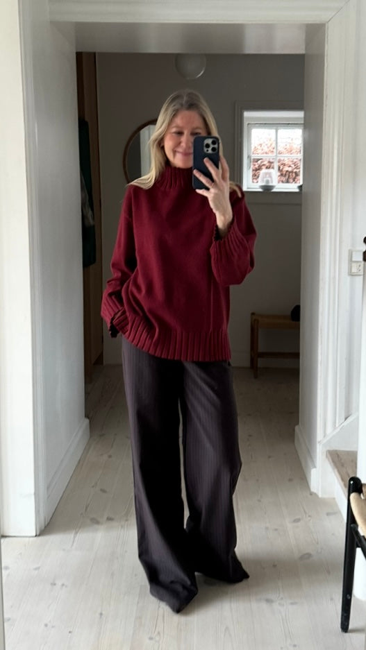 Minimum Darcys turtleneck merlot