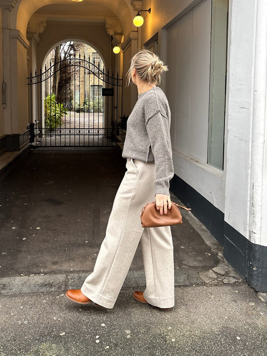 Urban Pioneers Thelma Wool Pant Sand