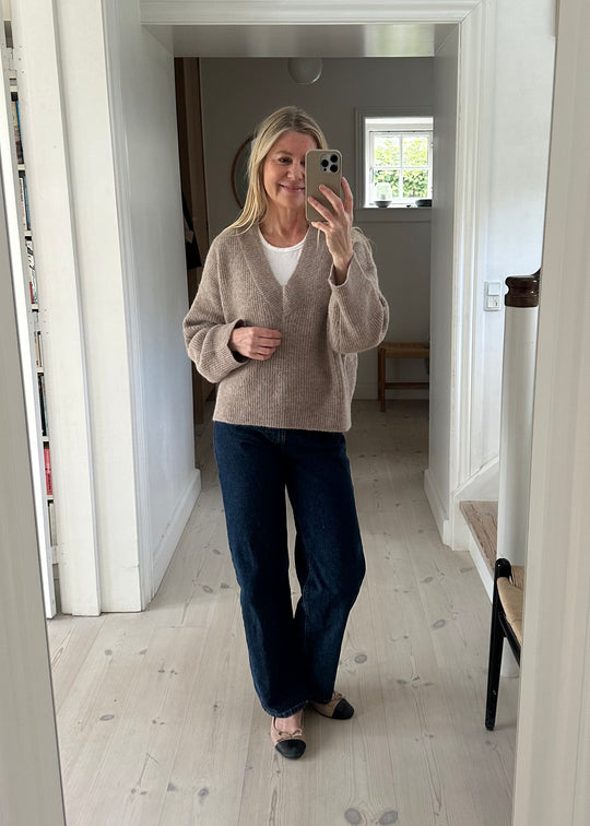 Gestuz AlphaGZ V-neck Warm Sand Melange