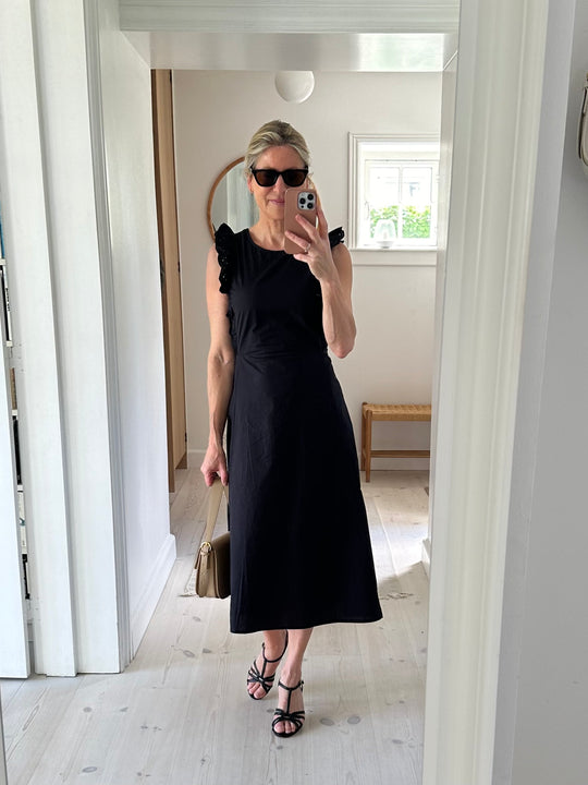 Robe mince en bois noir