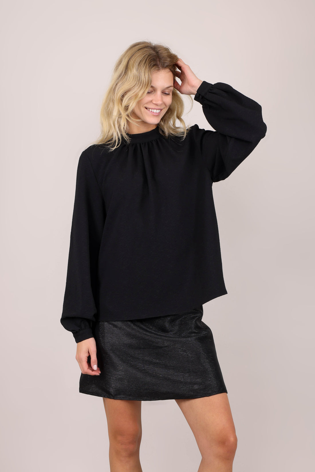 Urban Pioneers Urbi Blouse Black