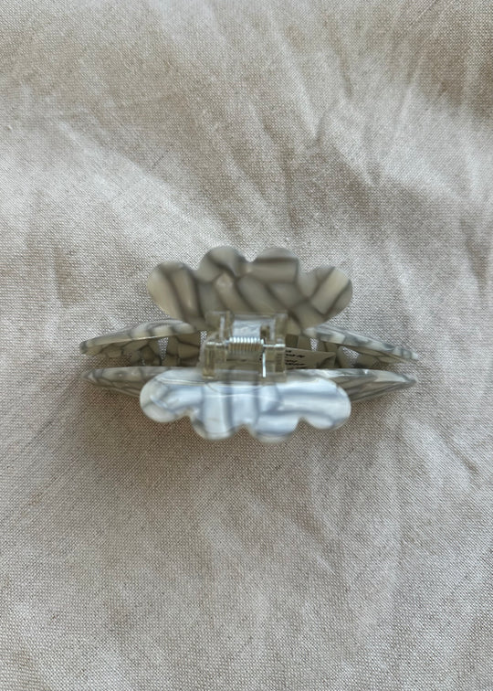 Sui Ava Helle Cloudy Big Pearl River Big