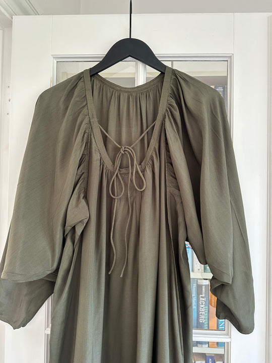 La Rouge Lea Dress Army Green