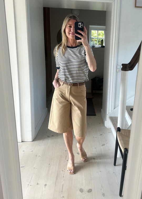 Sofie Schnoor Harley Bermuda shorts Camel