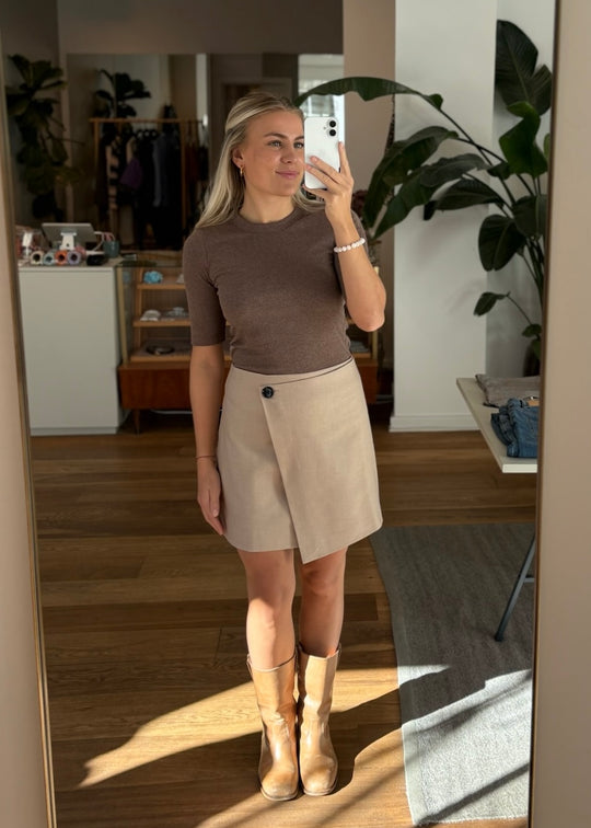 Urban Pioneers Aurora Skirt Light Sand