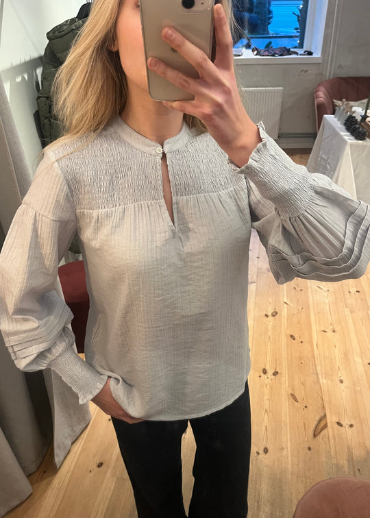 Part Two CafiasPW Blouse Gray Dawn