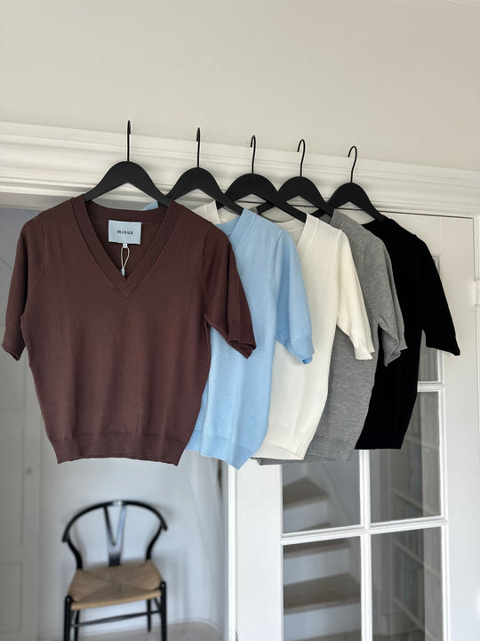 MSMilla V-Neck Knit Tee 1048 Ice Blue