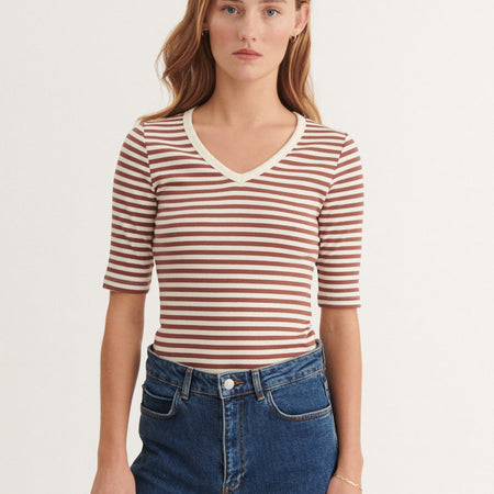 Basic Apparel Ludmilla SS Tee 463 Whisper White/Mink