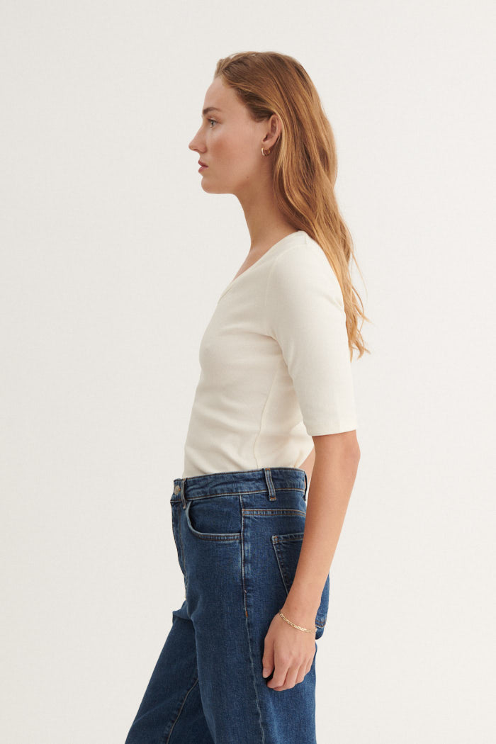Basic Apparel Ludmilla SS Tee Whisper White