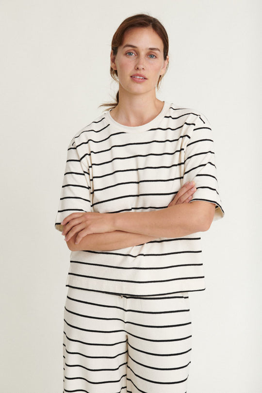 Basic Apparel Anneli Oversized Tee Birch/Black