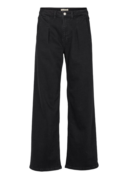 Basic Apparel Jen Jeans Black