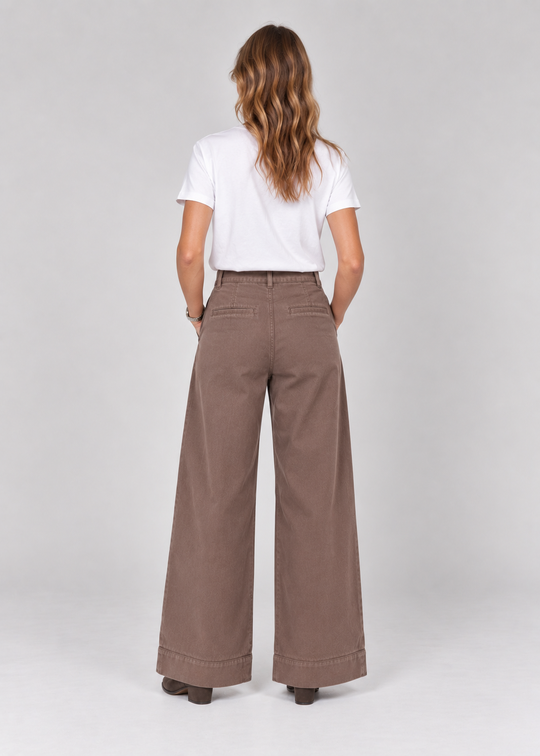 La Rouge Line Pants Soil Brown