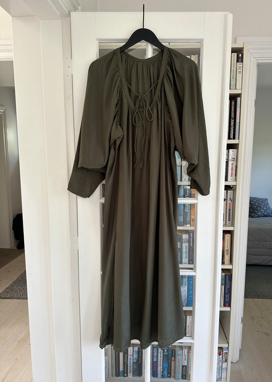 La Rouge Lea Dress Army Green