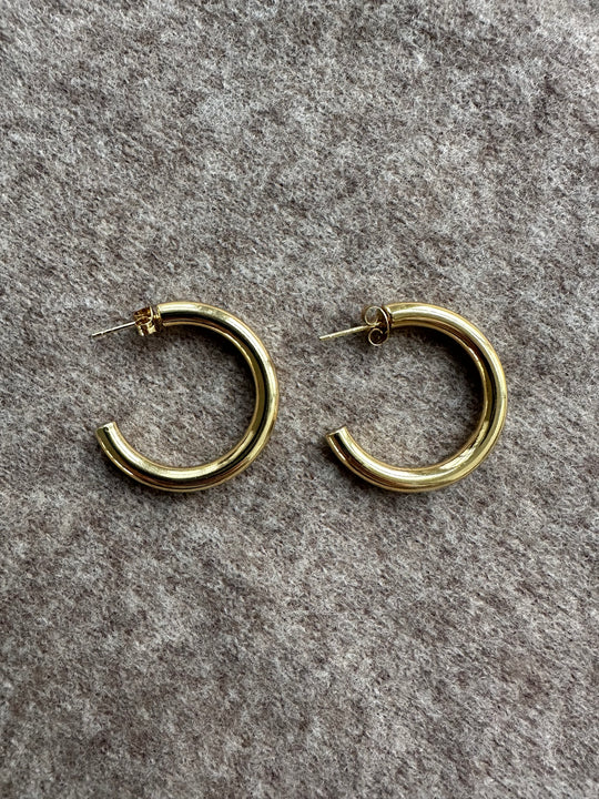 Black design by Camilla Folkman Sif hoops