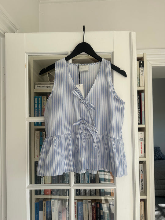 Neo Noir Manja Stripe Top light blue