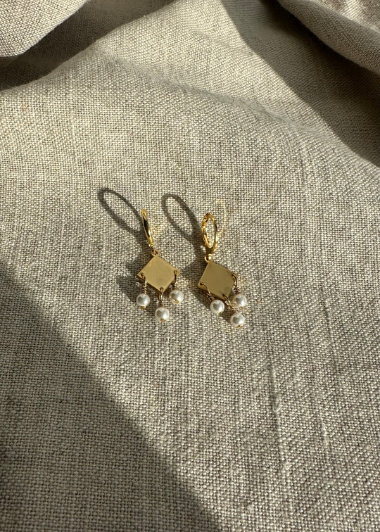 Plisse Copenhagen Janni earrings pearl