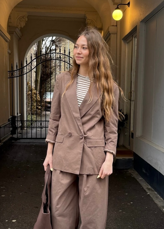 Project AJ117 Finnea Jacket Soil