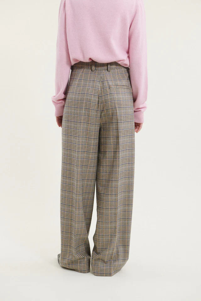 Basic Apparel Jorie Pants light khaki/black
