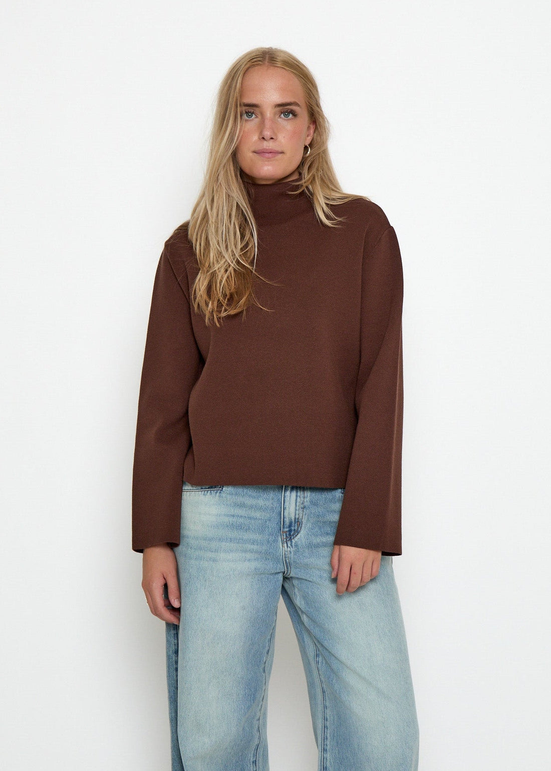 Minus MSLupi High Neck Knit Pullover Tiramisu