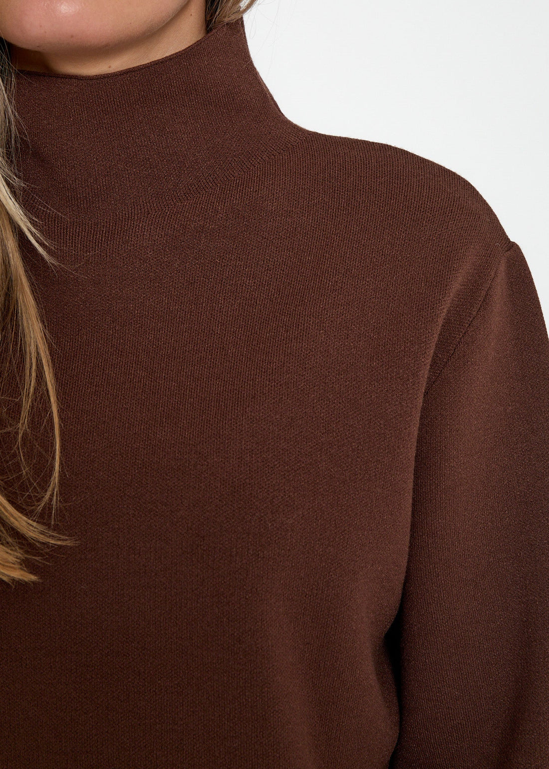 Minus MSLupi High Neck Knit Pullover Tiramisu