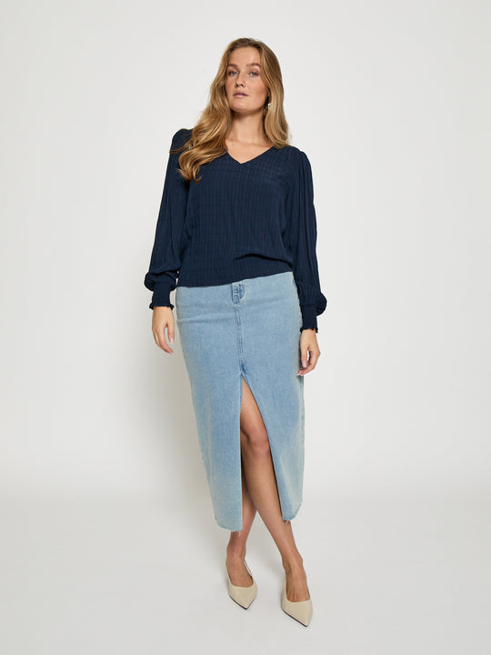 Minus MSAnine V-Neck Blouse 2994 Sky Captain