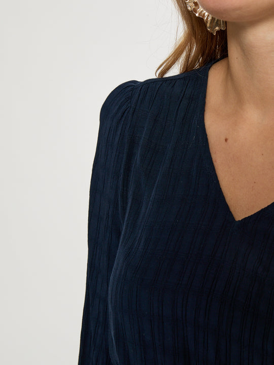 Minus MSAnine V-Neck Blouse 2994 Sky Captain