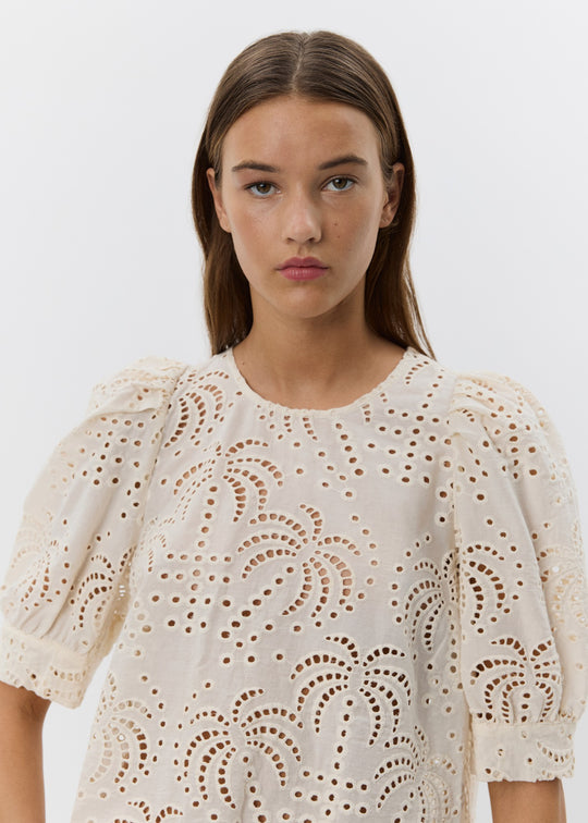 Sofie Schnoor Ahliasw blouse off-white