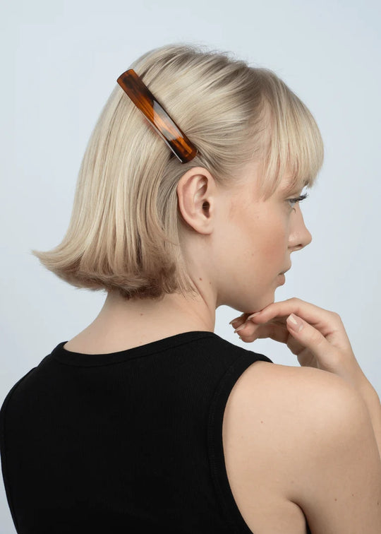 Sui Ava Classic Hair Clip Golden Brown
