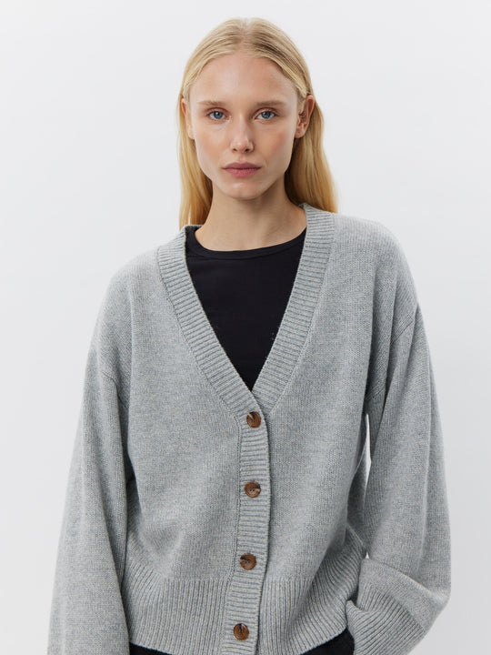 Pre-order uge 35. Sofie Schnoor LevaSW Cardigan Grey Melange