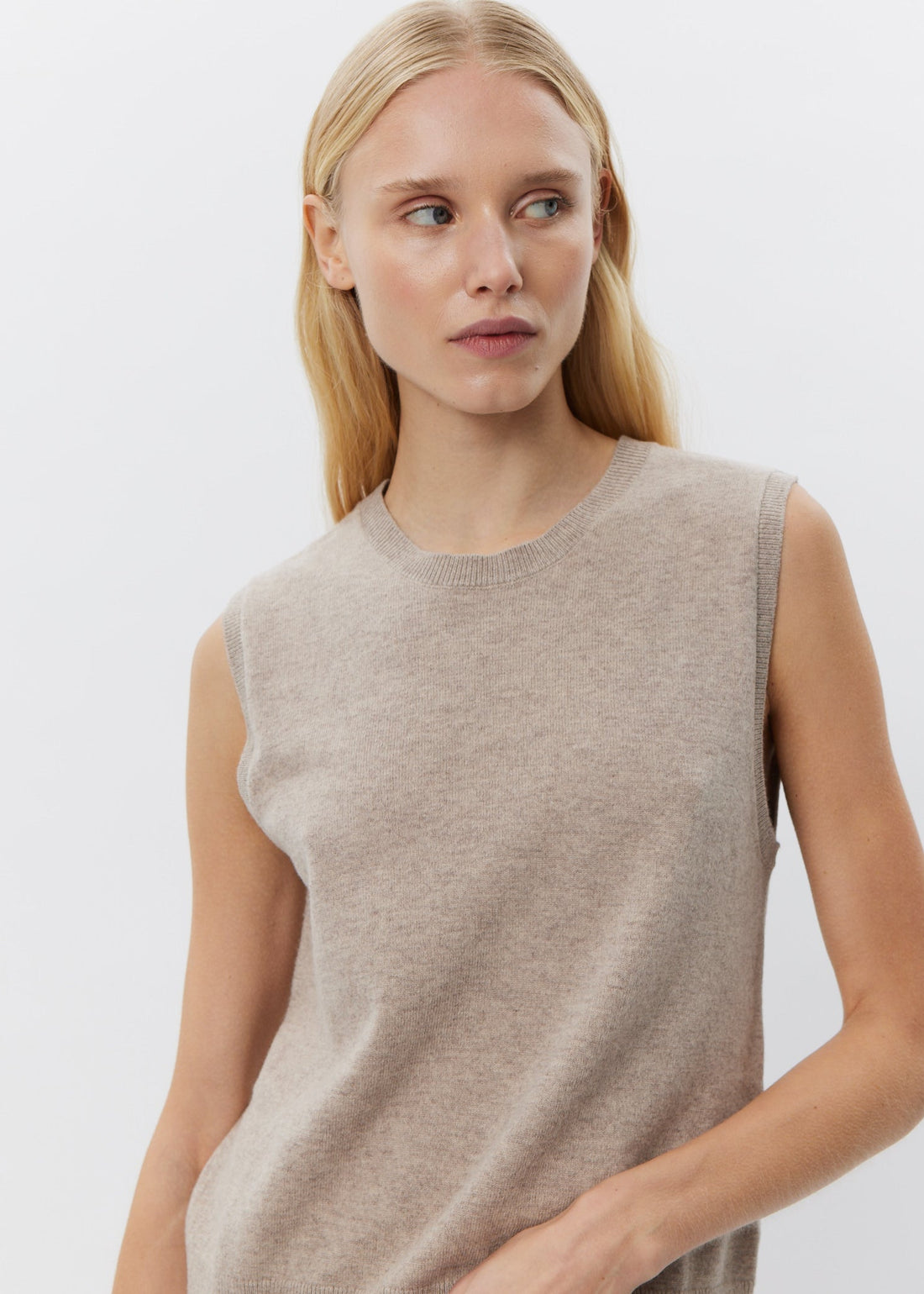 Sofie Schnoor Karlisw vest brown melange