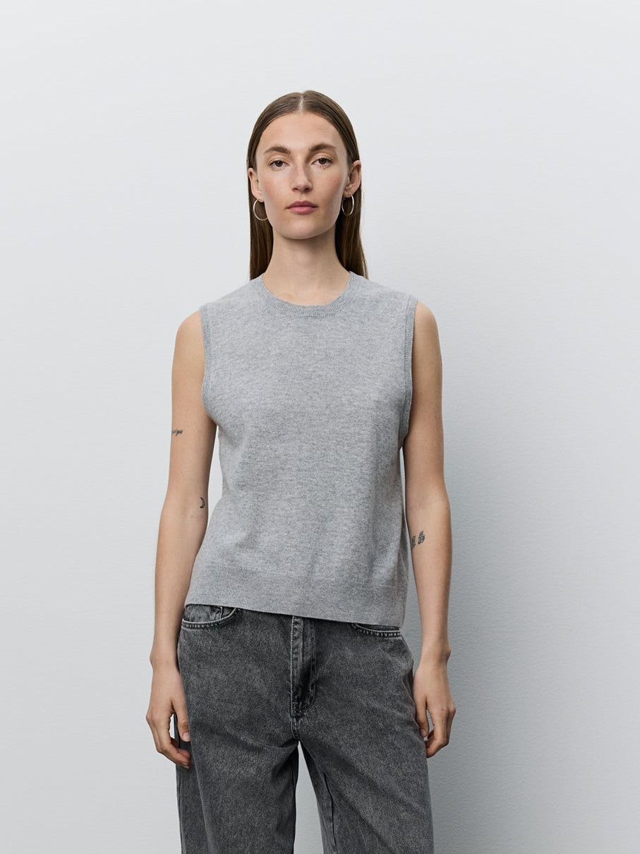 Sofie Schnoor Karlisw vest grey melange